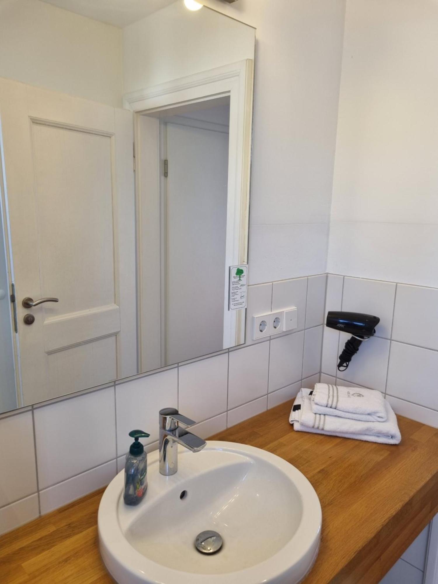 Bms Balance - Natur, Entspannung, King Size Bett, Free Parking, Top Lage, Netflix Wolfsburg Luaran gambar